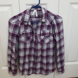NWOT Button up plaid shirt
